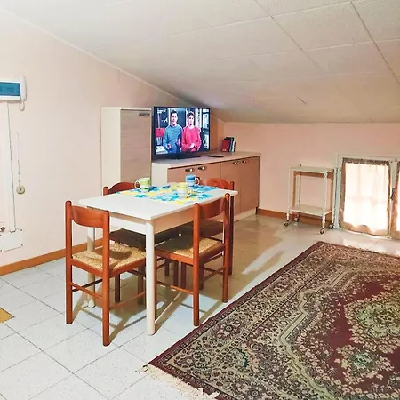 Apartamento Mansarda Centro Con Parcheggio Privato *