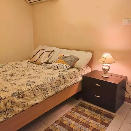 Mansarda Centro Con Parcheggio Privato *